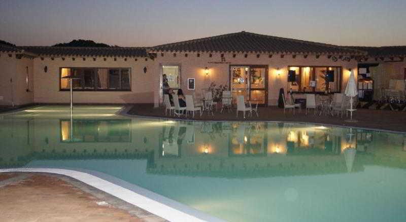 Borgo Dei Pescatori Hotel Aglientu Buitenkant foto
