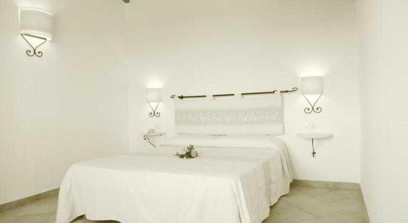 Borgo Dei Pescatori Hotel Aglientu Buitenkant foto