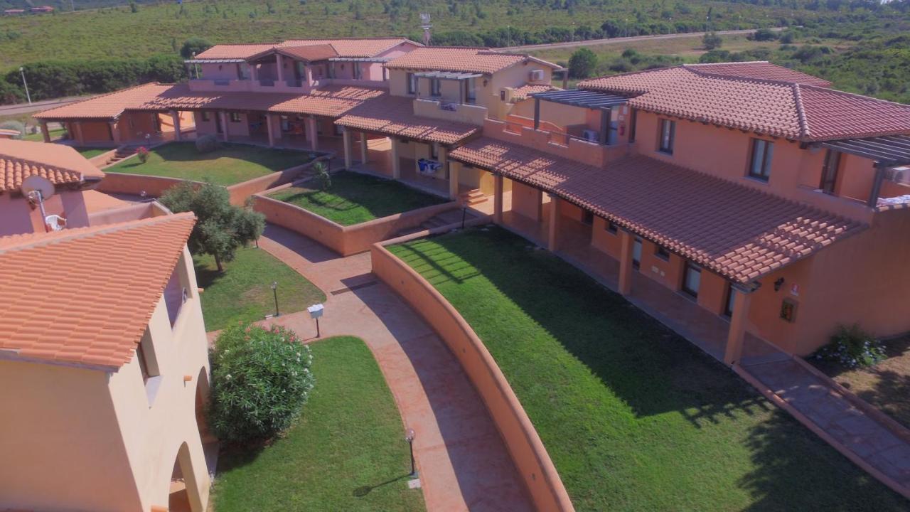 Borgo Dei Pescatori Hotel Aglientu Buitenkant foto