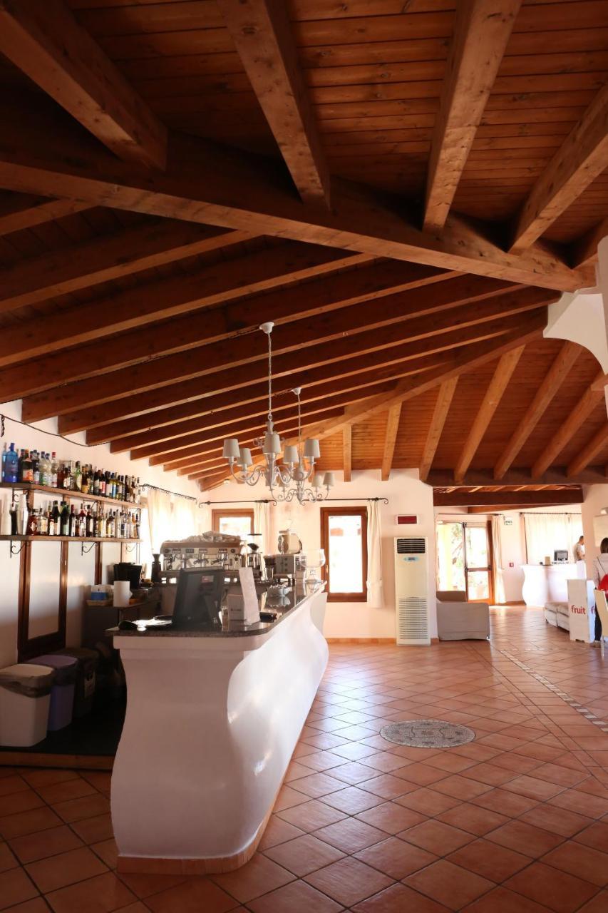 Borgo Dei Pescatori Hotel Aglientu Buitenkant foto