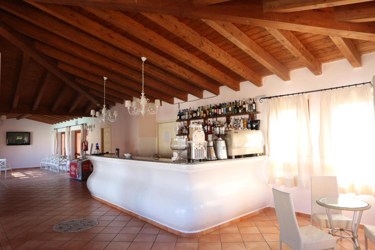 Borgo Dei Pescatori Hotel Aglientu Buitenkant foto