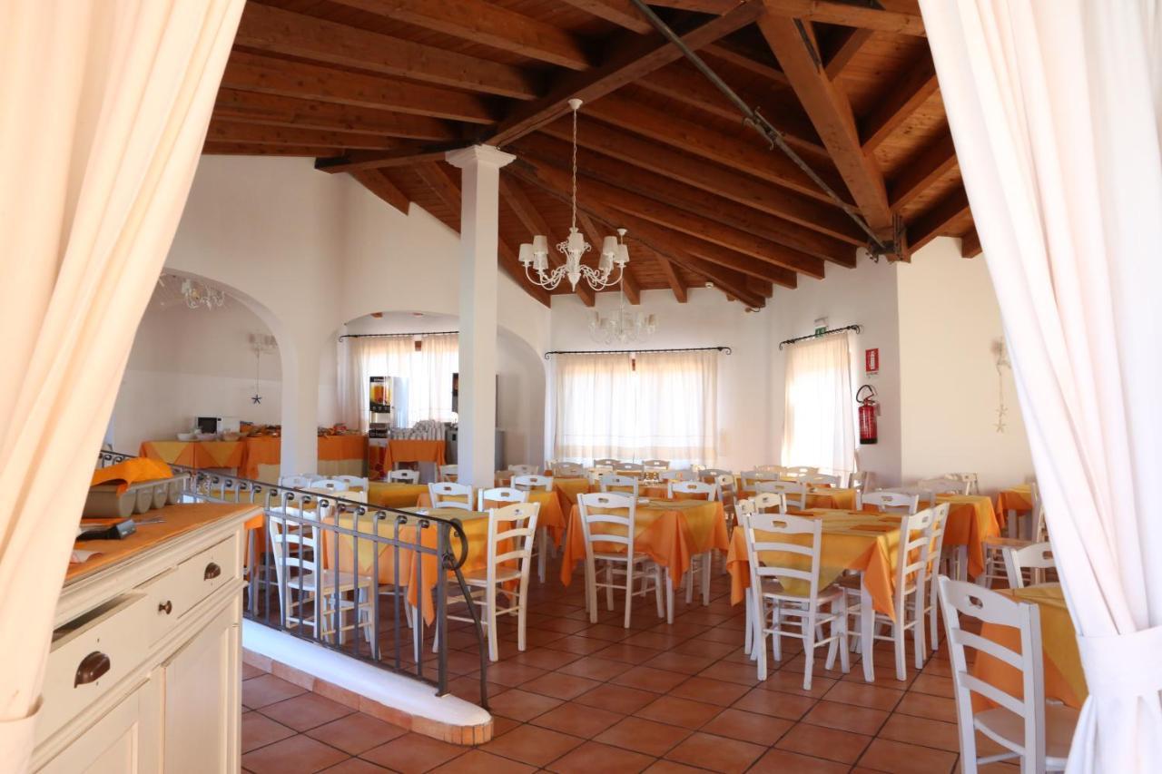 Borgo Dei Pescatori Hotel Aglientu Buitenkant foto