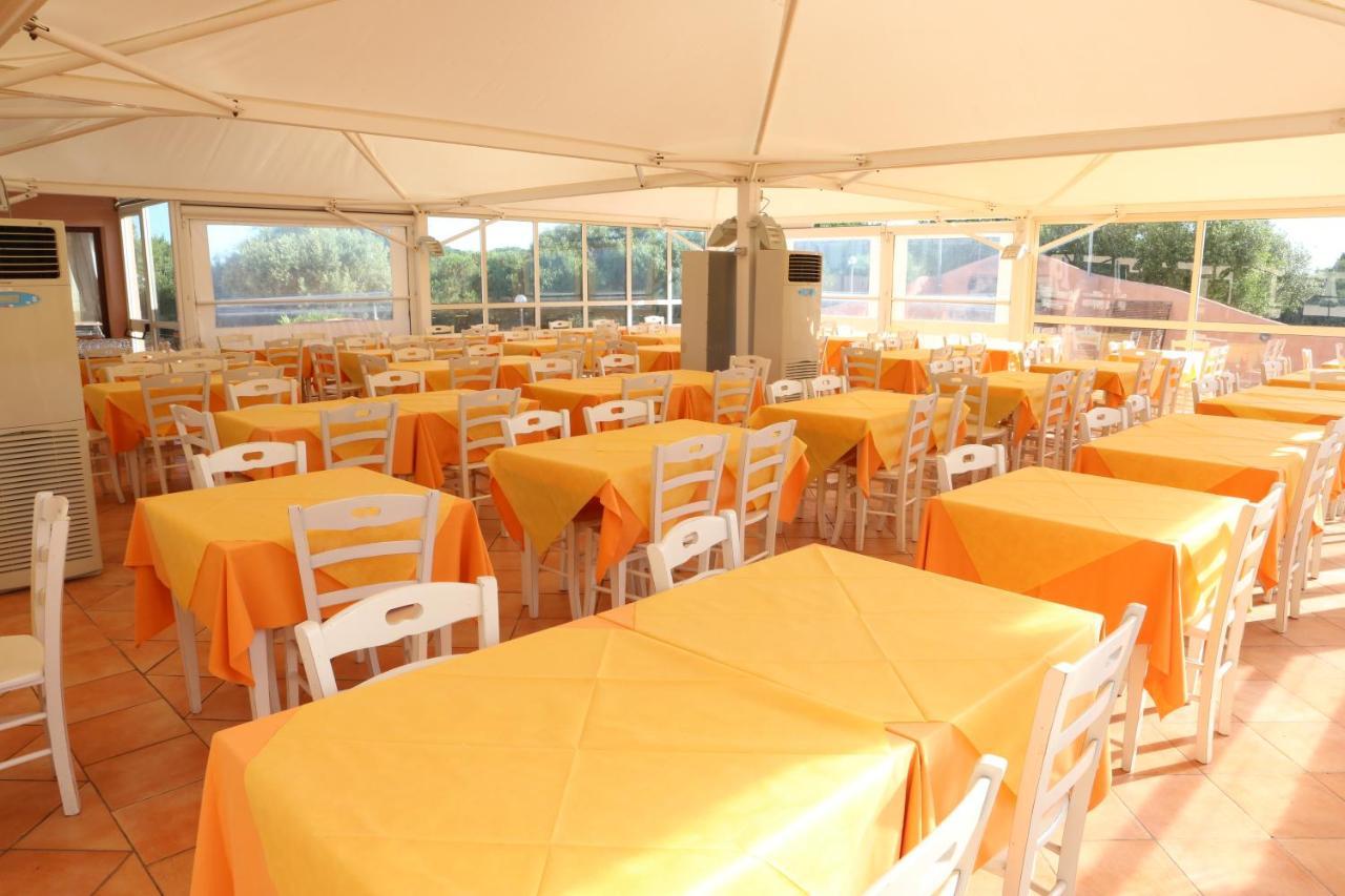 Borgo Dei Pescatori Hotel Aglientu Buitenkant foto
